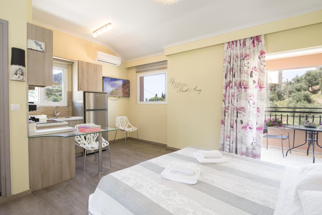 Kadith Apartments Агиос Гордиос Екстериор снимка
